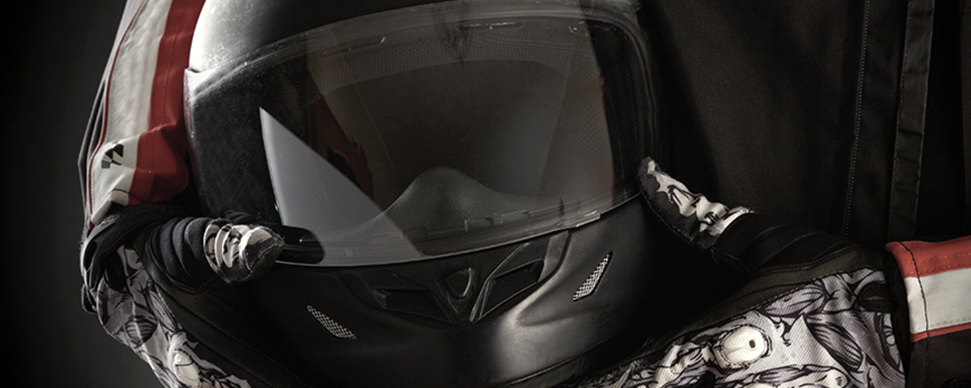 aprilia-dealer-accessories
